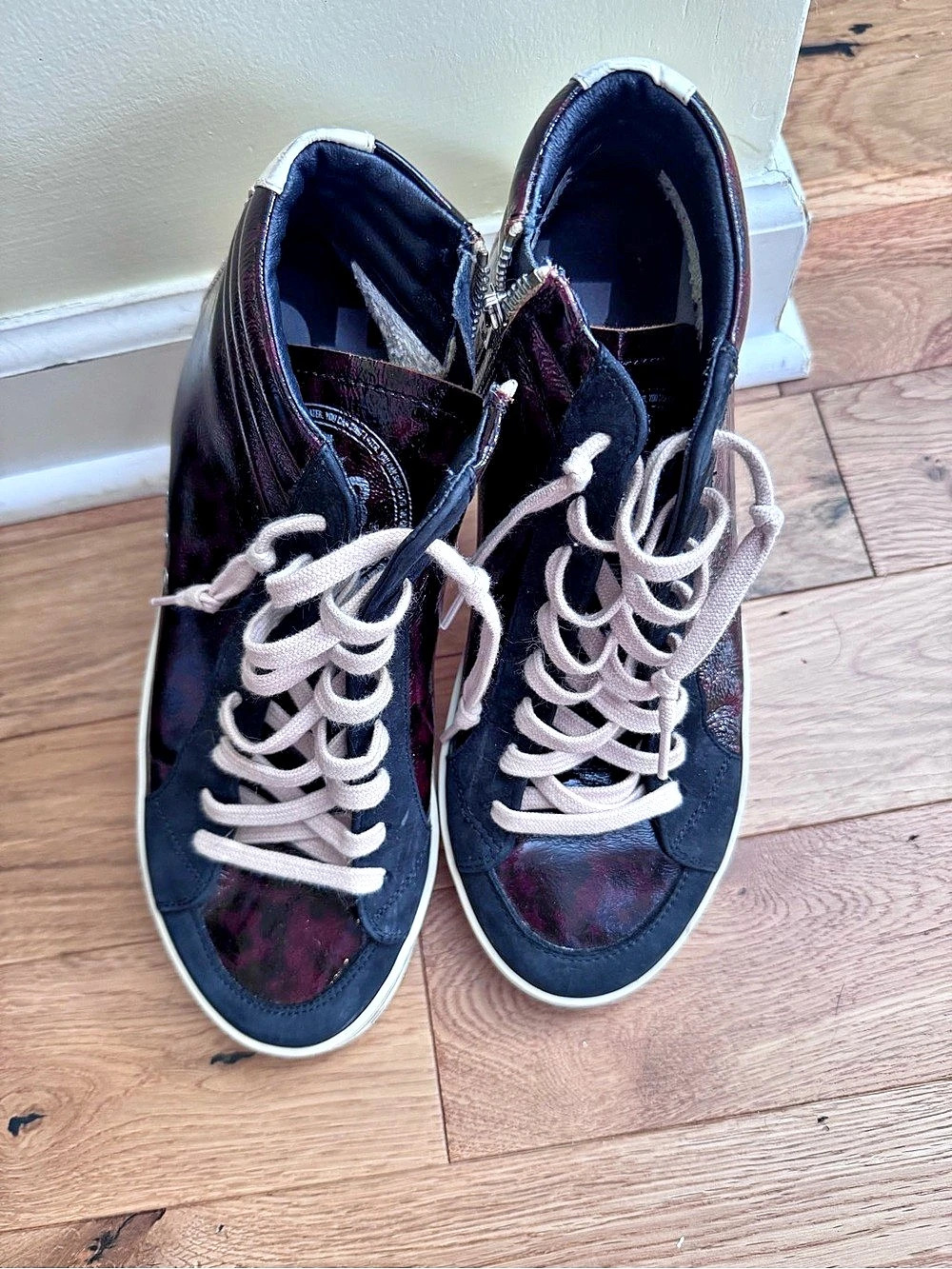P448 High-Top Sneakers in Black & Red US 9